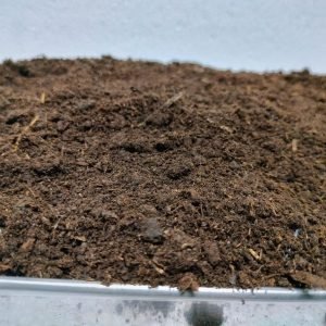 COW DUNG MANURE | Cow Manure for home and kitchen gardening | Natural fertilizer to boost plants growth and development | Indoor and outdoor use | Contains beneficial microbes